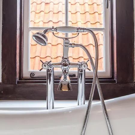 Bed & Breakfast Graaf Van Hoorn Boutique 3*