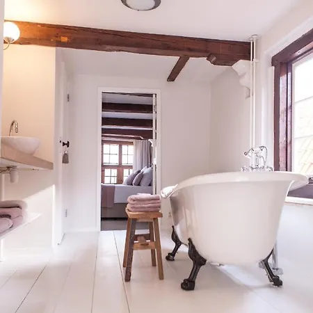 Bed & Breakfast Graaf Van Hoorn Boutique Hoorn (North Holland)