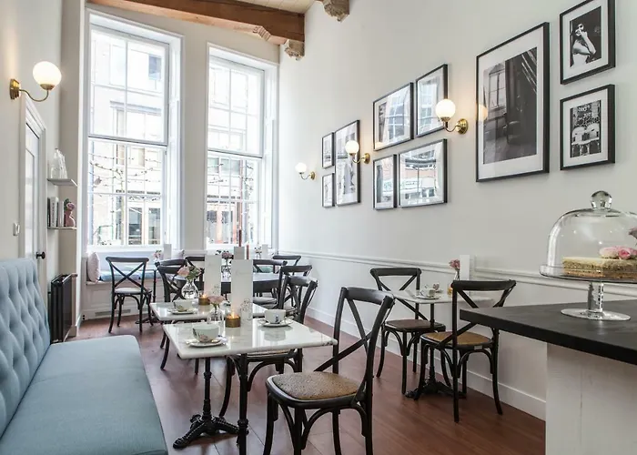 Graaf Van Hoorn Boutique Bed & Breakfast 3*